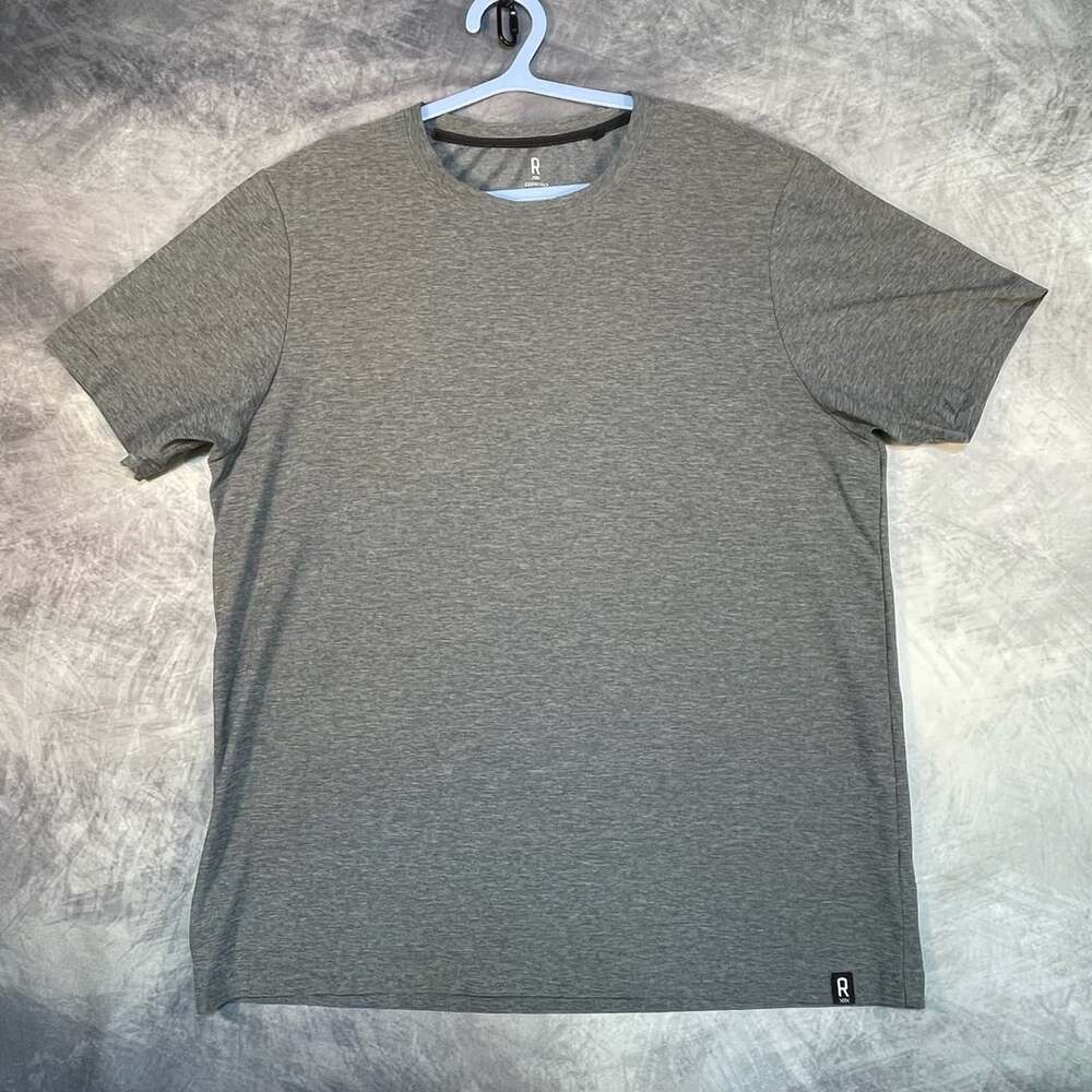 RHONE Essentials Short Sleeve Crew Neck Gray Tshirt Sz Large